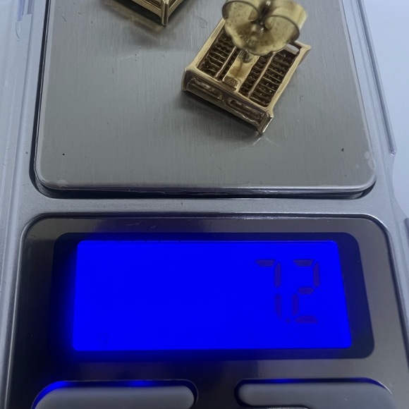 Yellow Diamond Earrings - Picture 6 of 11